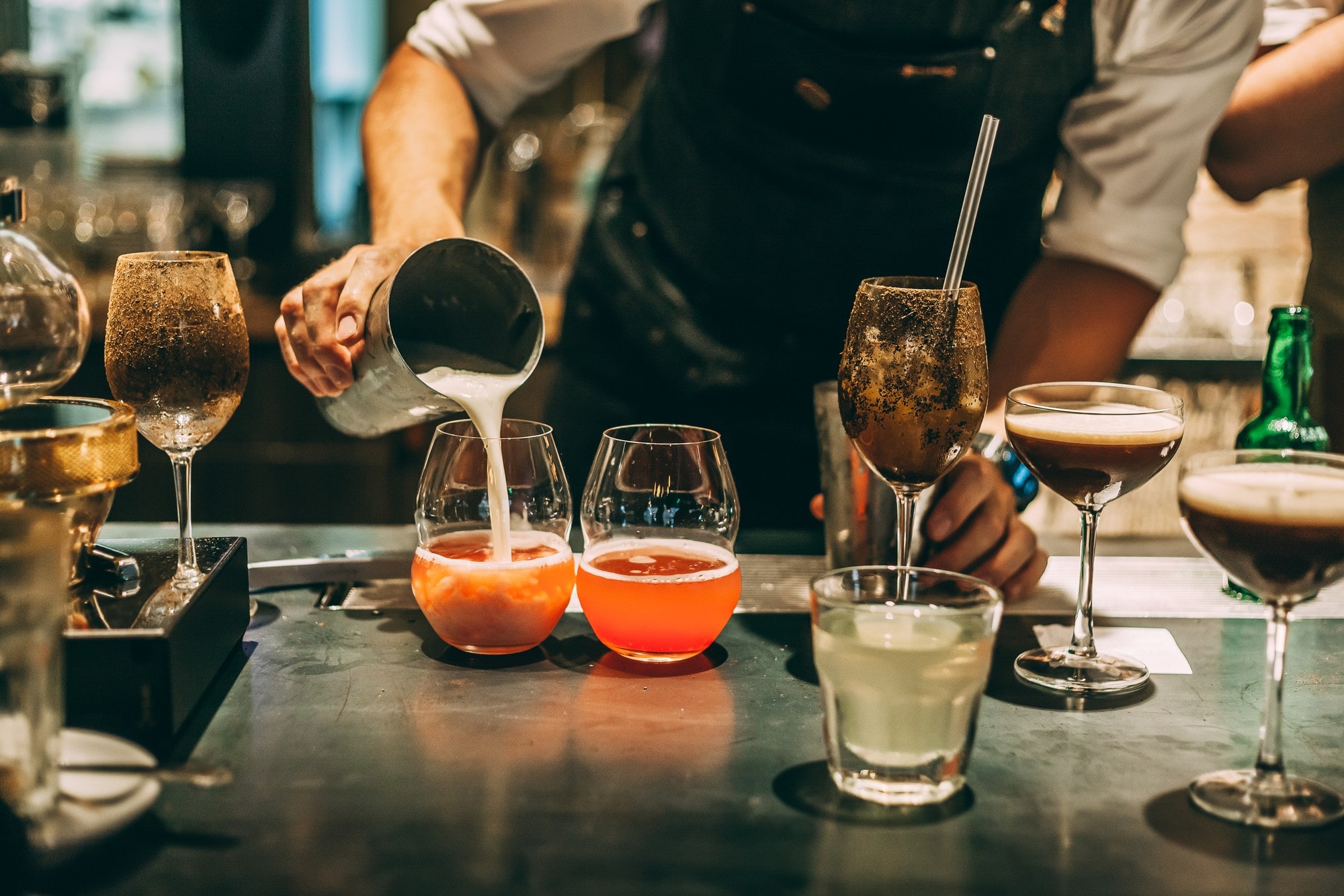 Altijd al een passie voor lekkere cocktails gehad en zou je een huis-aan-huis cocktailservice willen beginnen?